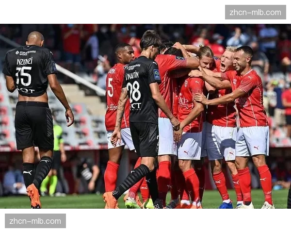 前瞻：为欧冠席位生死相搏，皇家社会主场迎战贝蒂斯